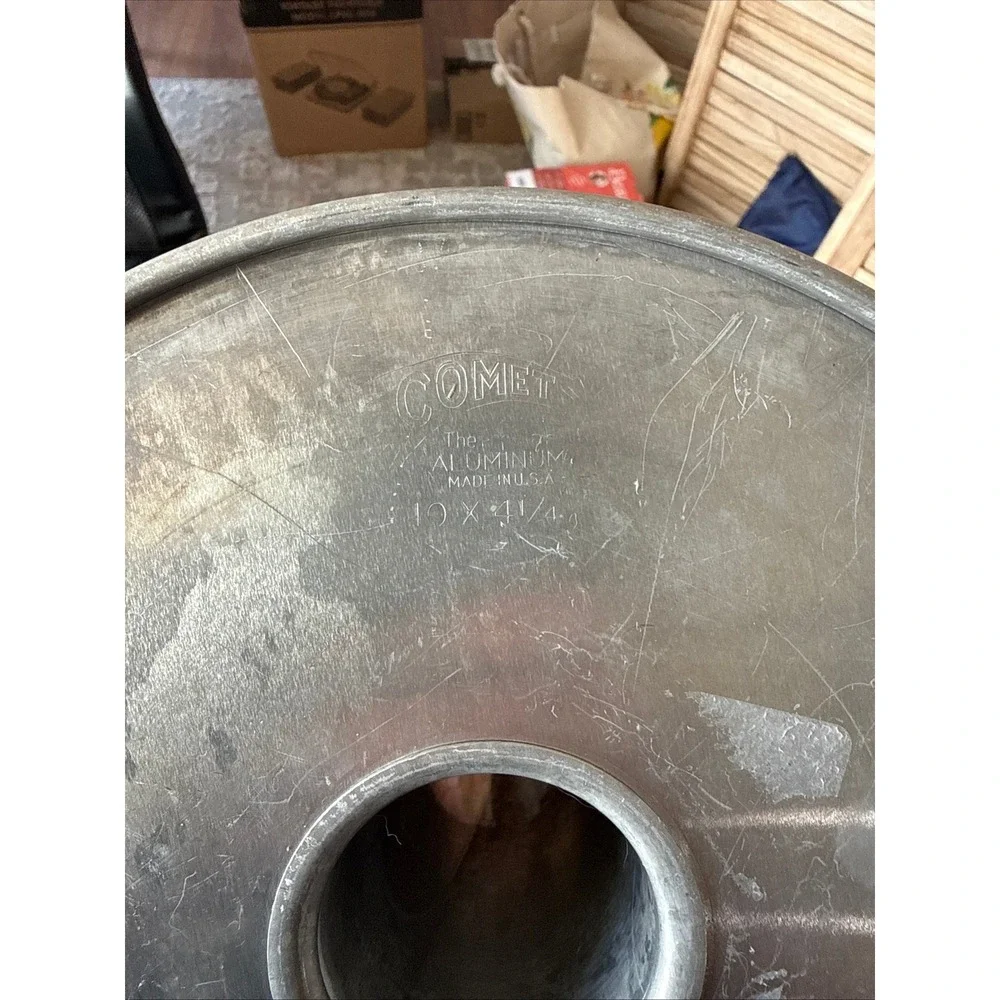 Vintage COMET Aluminum Tube Cake Pan – Made in USA –‎ 10 x 4¼